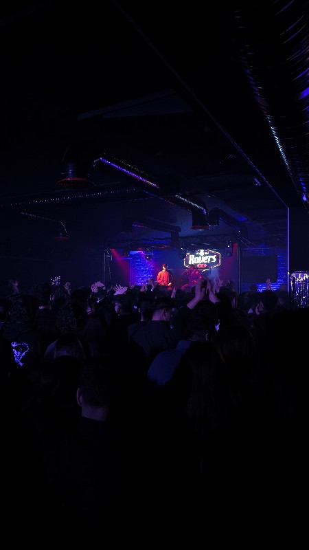 WhiteZone Sahne Performance 4