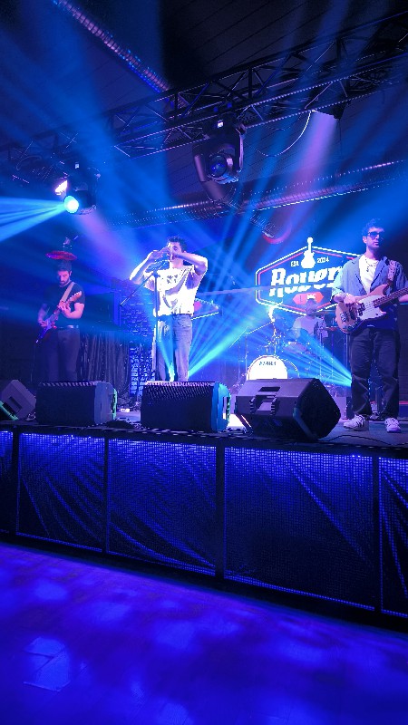 WhiteZone Sahne Performance 10